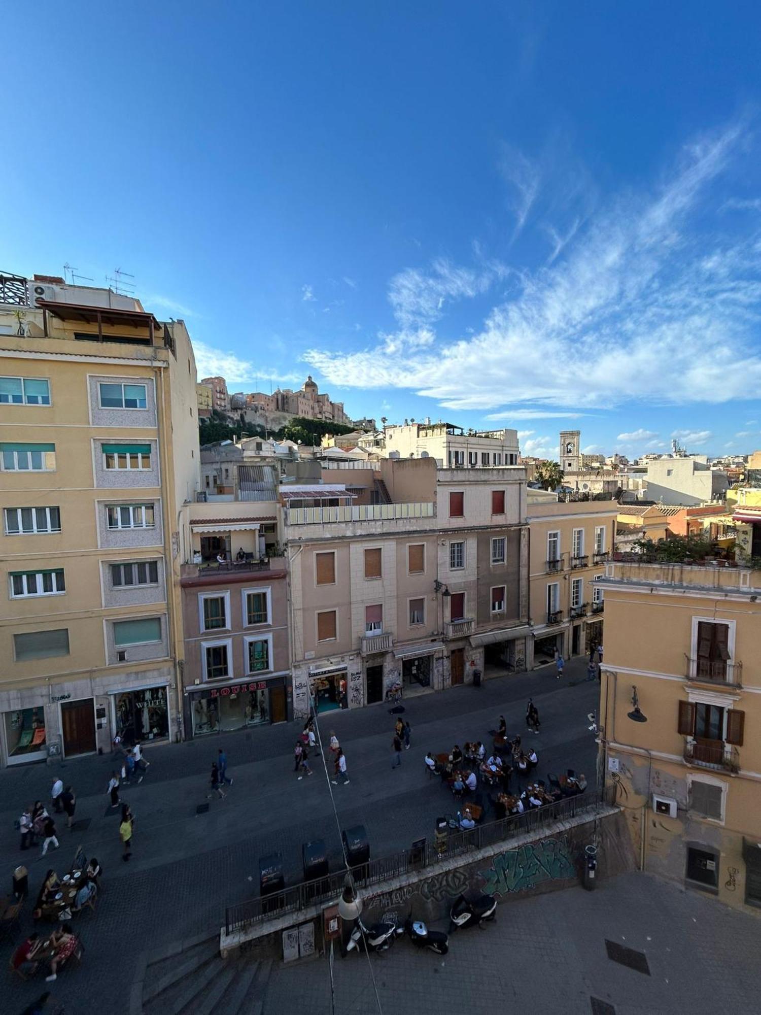 Vanilla Rooms 2 Cagliari Exteriör bild